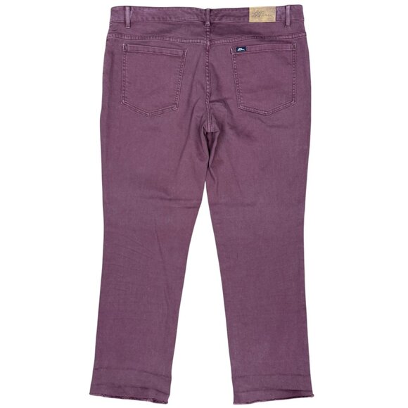EUC Women's L.L. BEAN‎ Plum Straight Leg Midrise Jeans | Size 12 - Picture 2 of 8